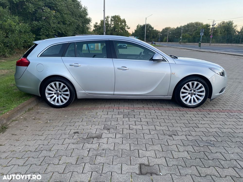 Opel Insignia 2.0 CDTI - 9