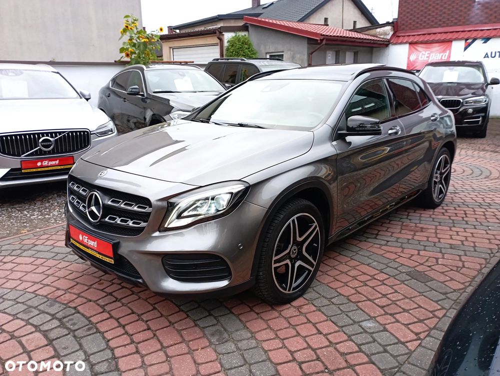 Mercedes-Benz GLA 220 4-Matic AMG Line - 1