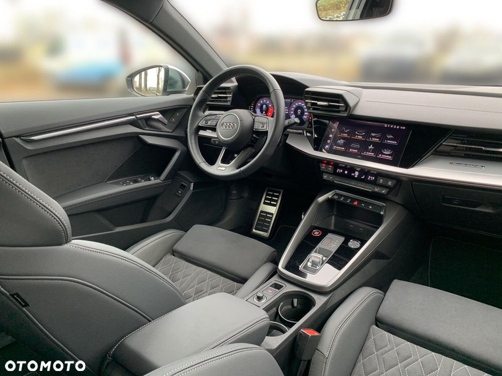 Audi S3 Sportback TFSI Quattro S tronic - 17