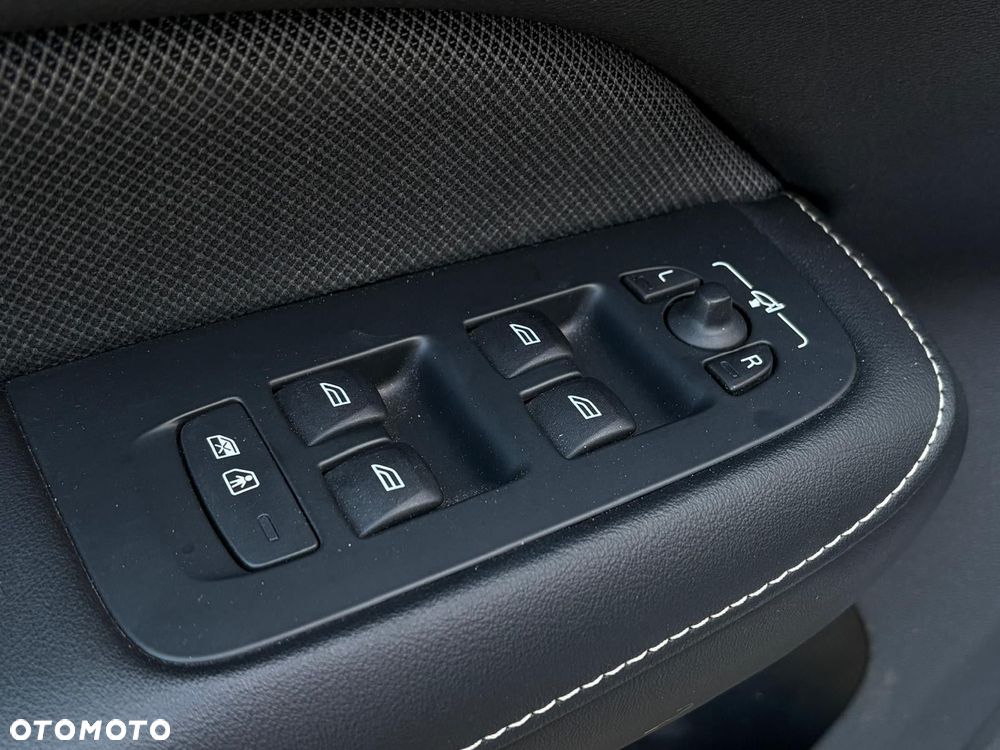 Volvo S60 - 11