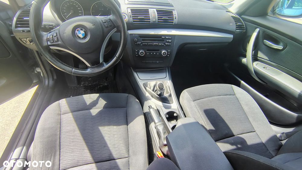 BMW Seria 1 118d - 7