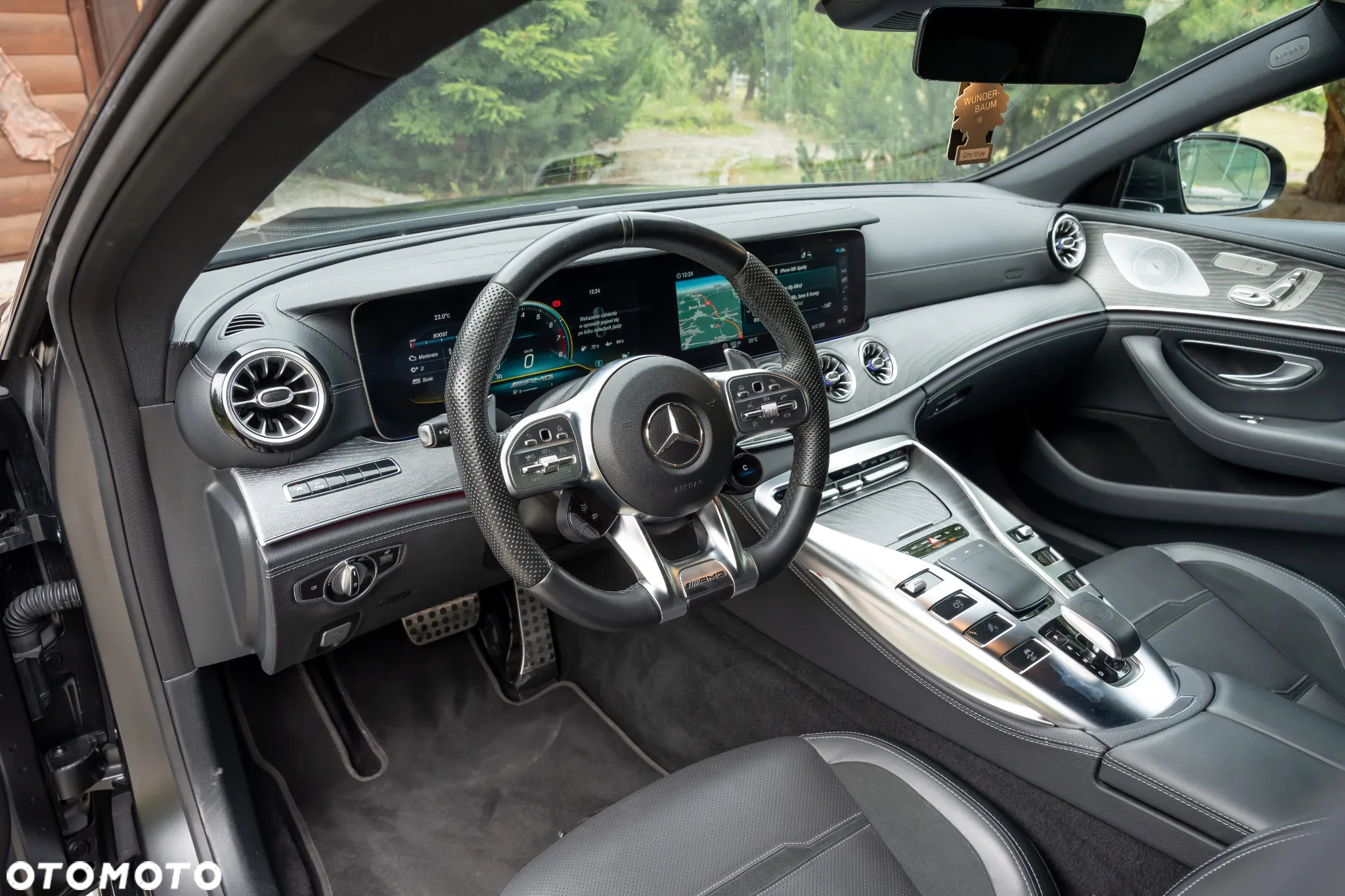 Mercedes-Benz AMG GT 43 4-Matic+ - 27