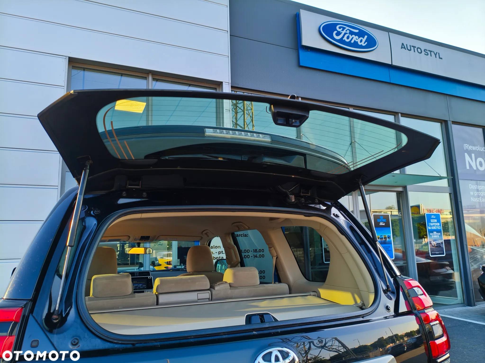Toyota Land Cruiser LC 2.8 D-4D Executive - 36
