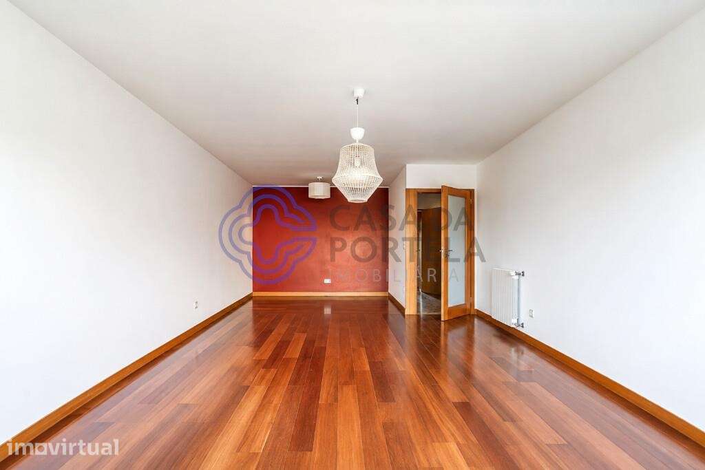 Apartamento T2 Com Garagem, em Leça da Palmeira, Para Venda. - Grande imagem: 3/21