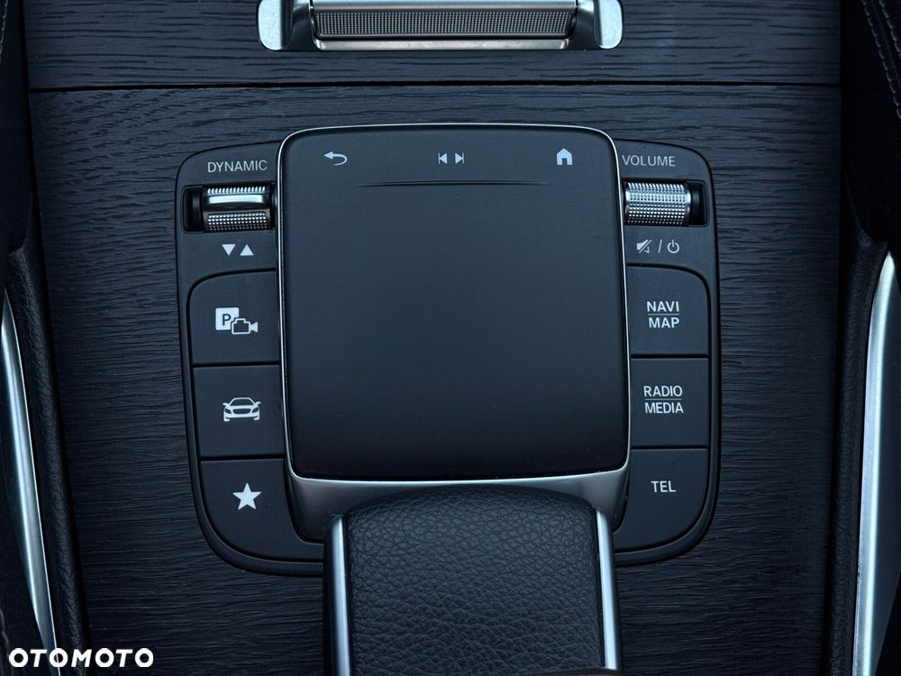 Mercedes-Benz GLE - 26