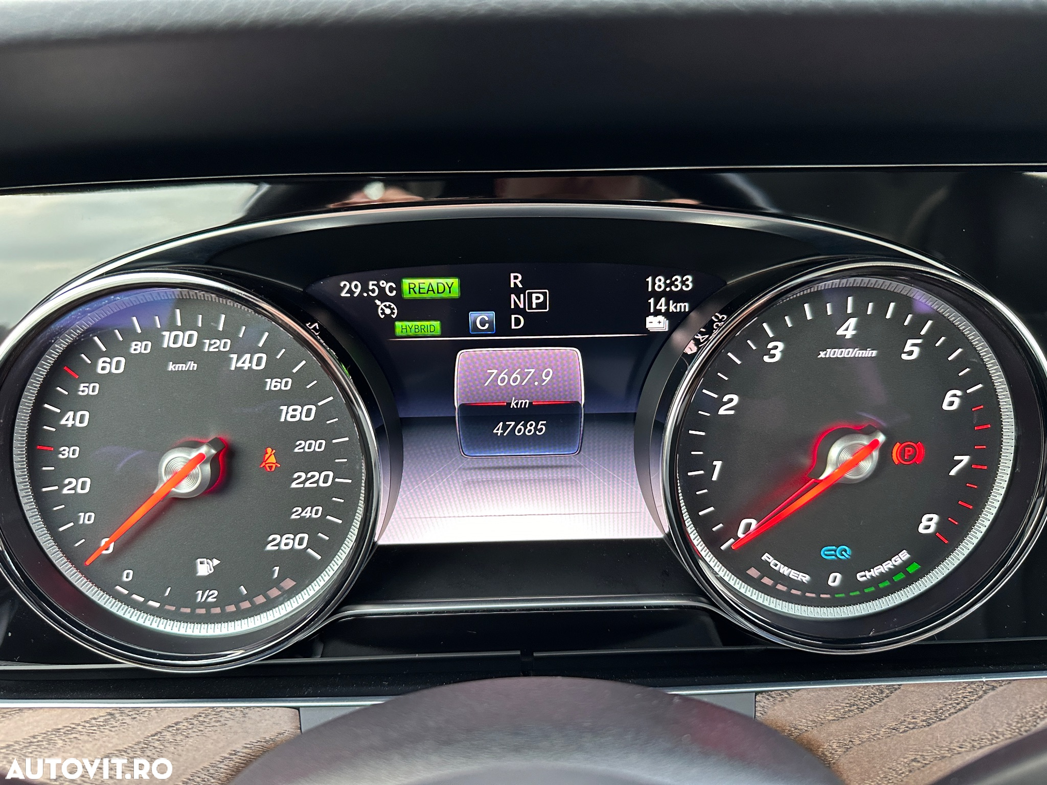 Mercedes-Benz E 300e 9G-TRONIC - 17