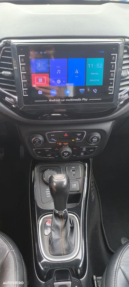 Jeep Compass 2.0 M-Jet 4x4 AT Longitude - 28