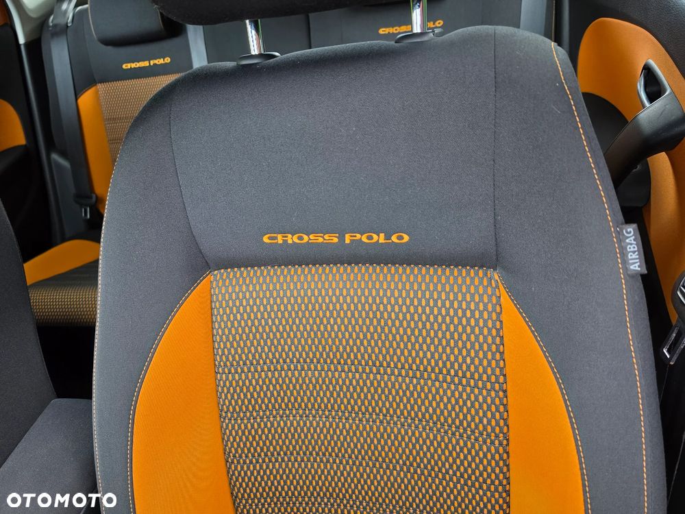Volkswagen Polo - 17