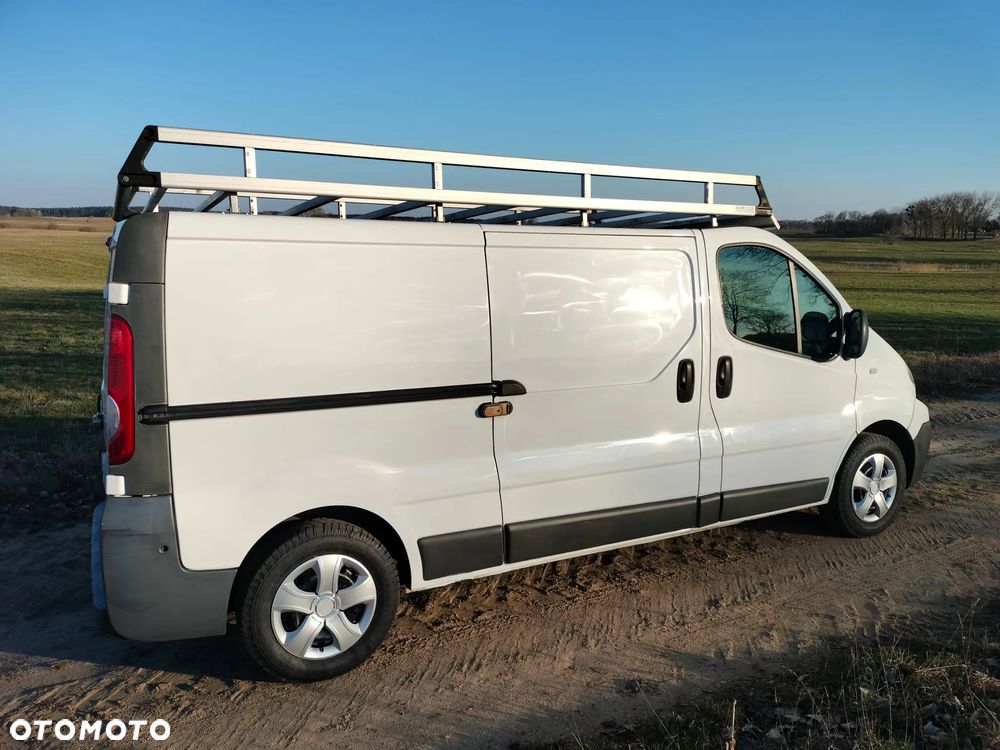Opel vivaro - 14