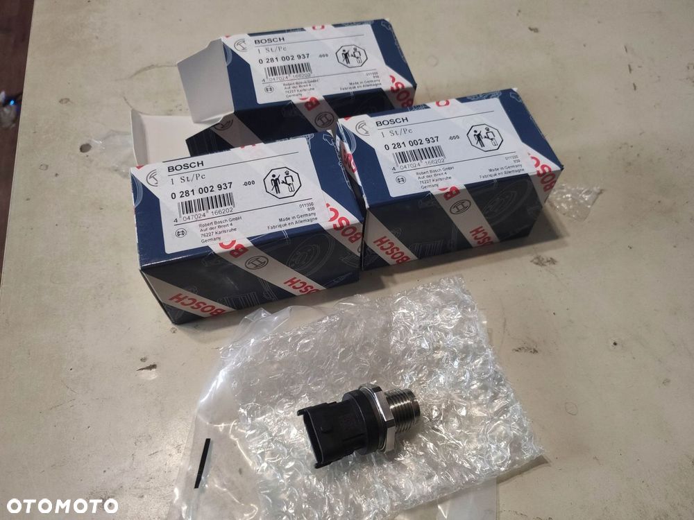 CZUJNIK CIŚNIENIA PALIWA IVECO MAN VOLVO RENAULT OPEL 0281002937 - 1