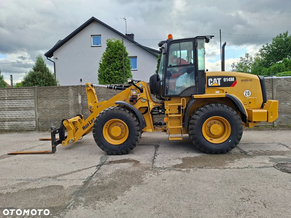 Caterpillar CAT 914 M - 6