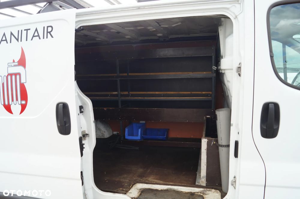Opel VIVARO - 19