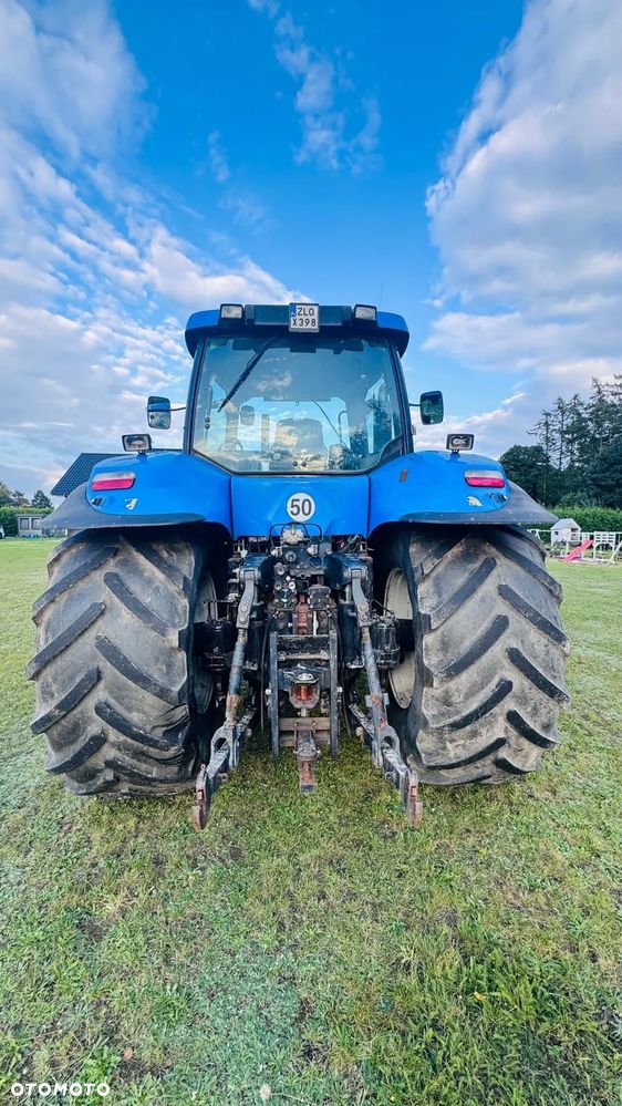 New Holland T8030 - 4