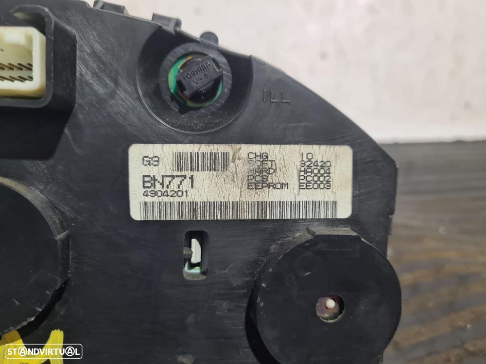 QUADRANTE NISSAN ALMERA N16E - 4