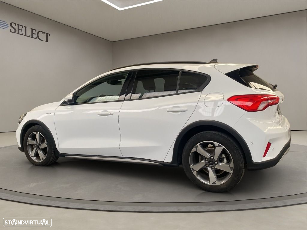 Ford Focus 1.0 EcoBoost Active X - 4