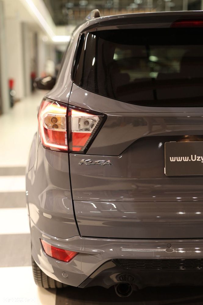 Ford Kuga - 35