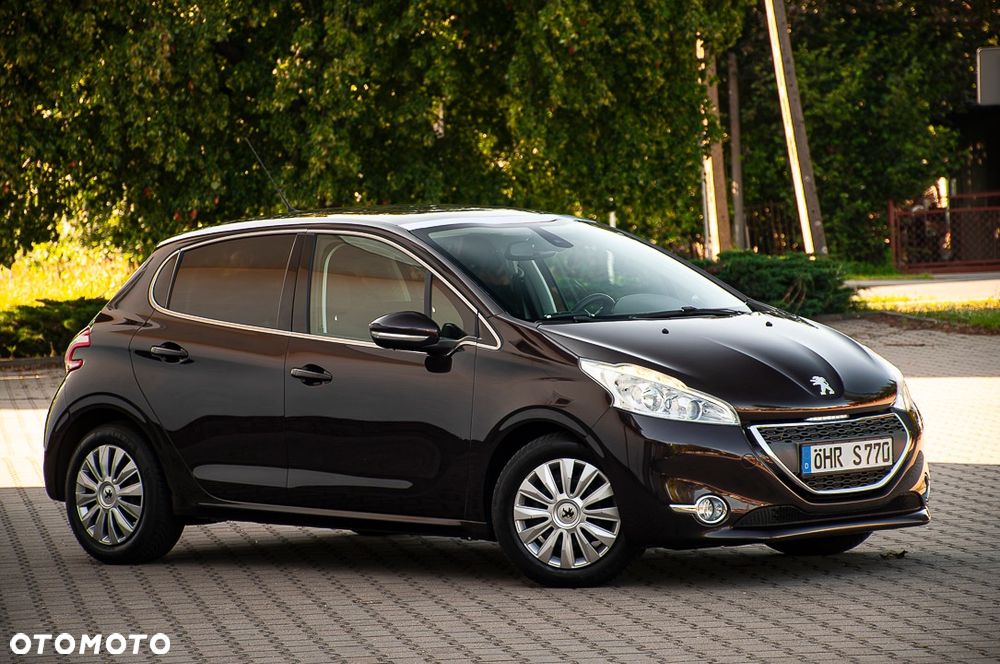 Peugeot 208 120 VTI Intuitive - 15