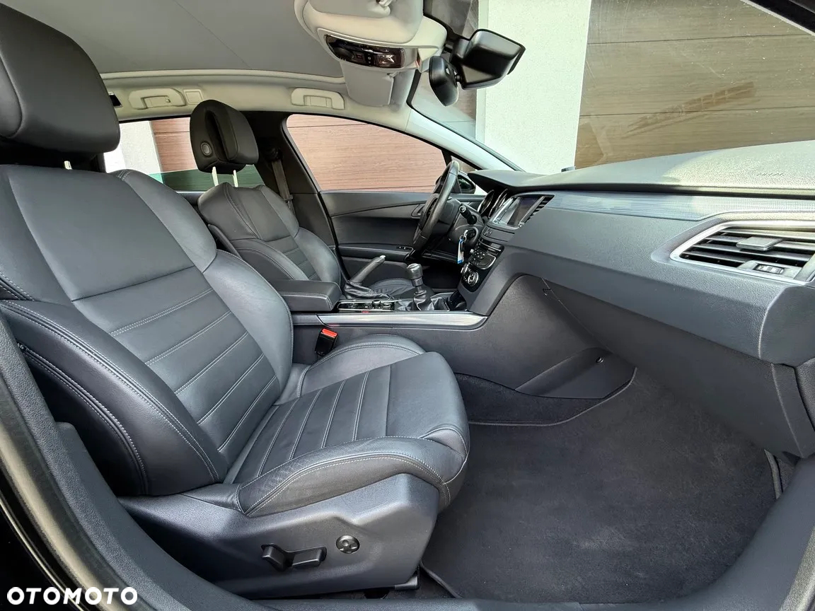 Peugeot 508 1.6 T Allure - 26