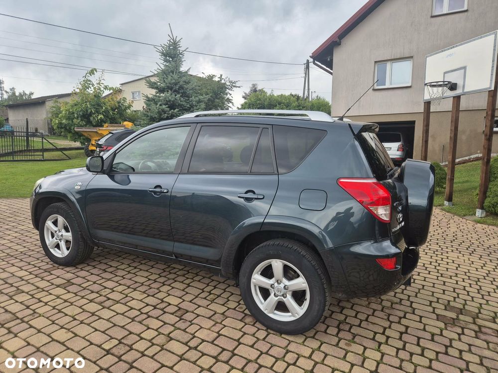 Toyota RAV4 2.2 D-CAT 4x4 Executive - 2