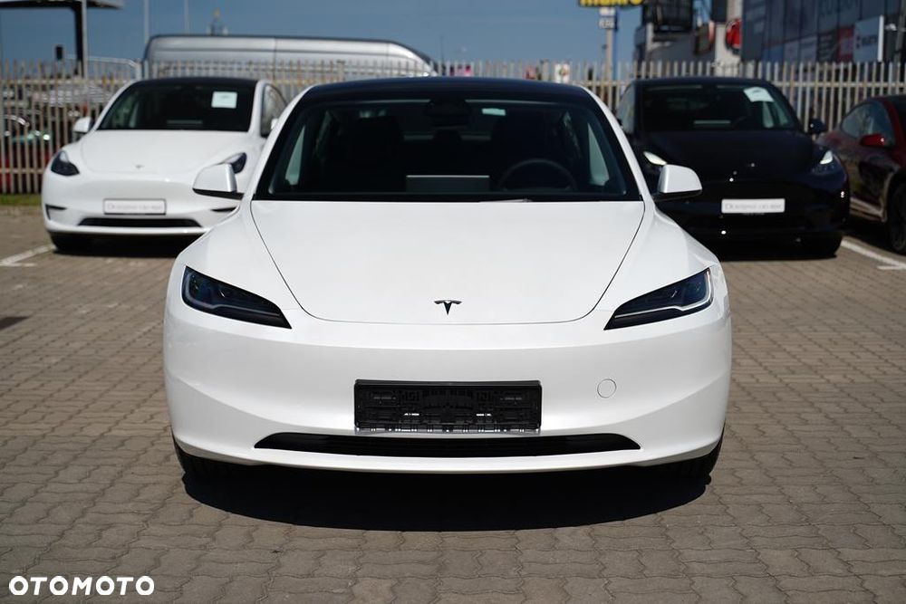 Tesla Model 3 RWD Premium - 2