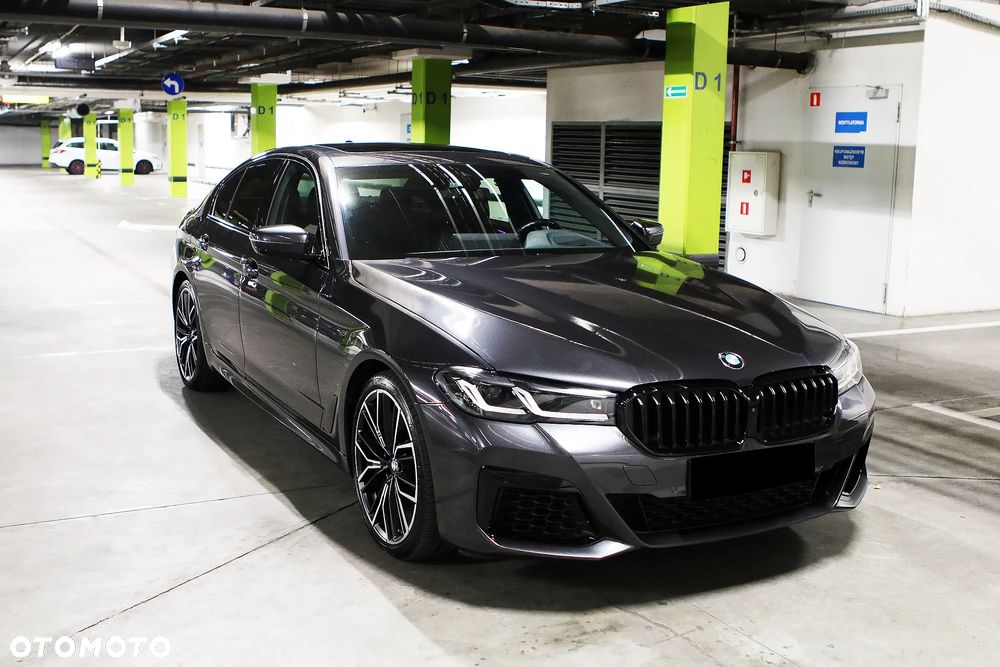 BMW Seria 5 540i xDrive M Sport sport - 2
