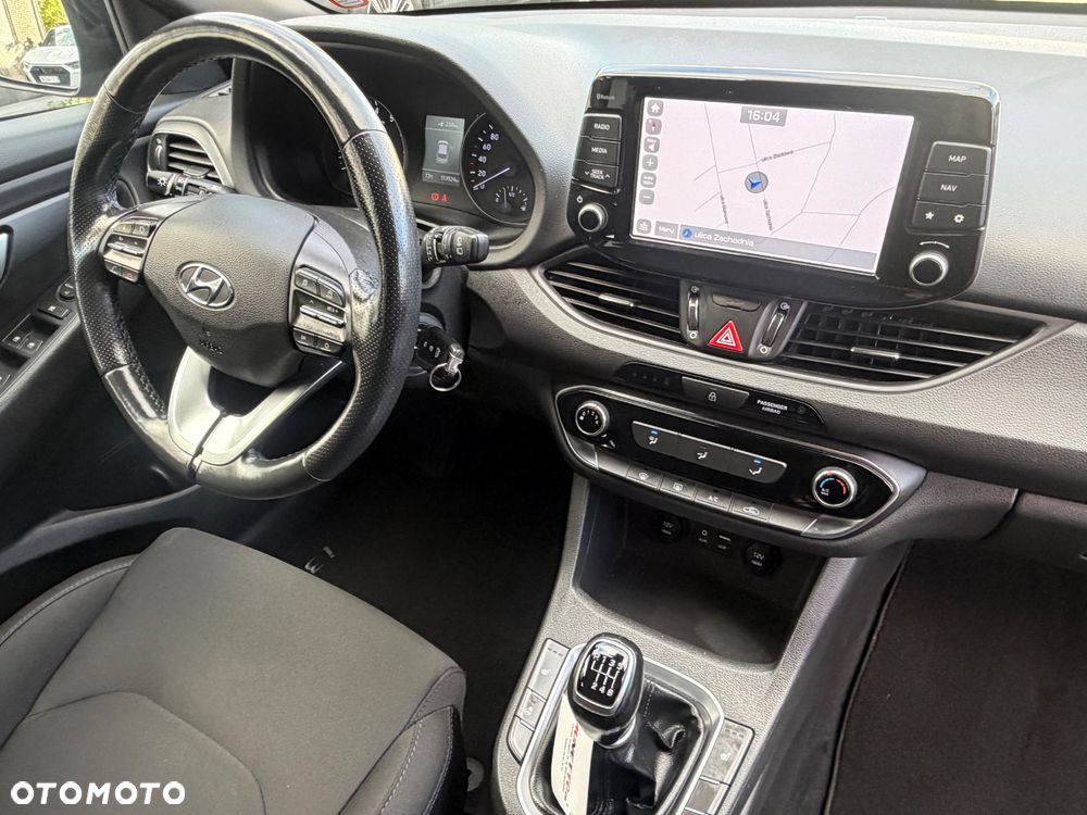 Hyundai i30 1.0 T-GDI GO - 19