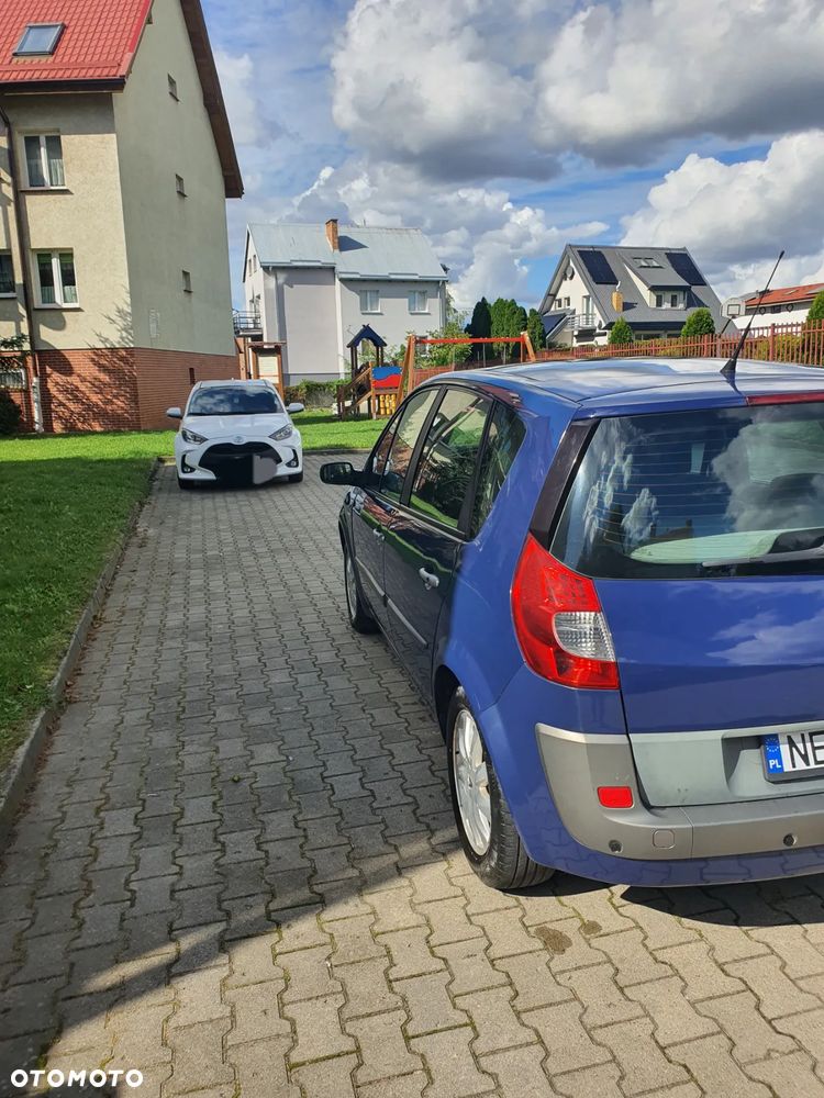 Renault Scenic - 4
