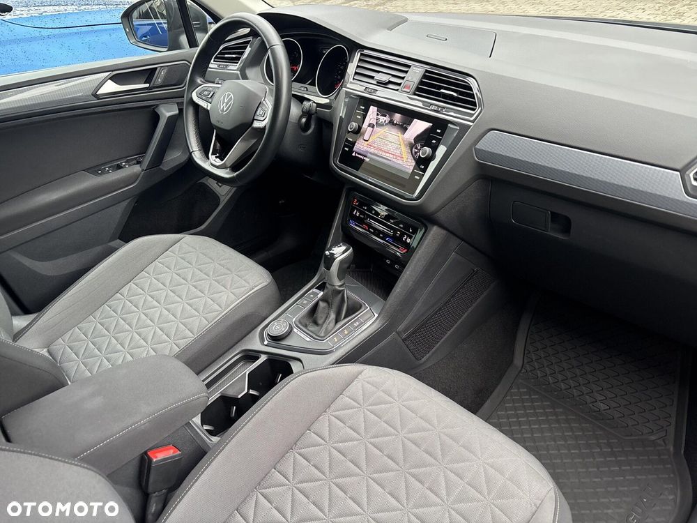 Volkswagen Tiguan 2.0 TDI SCR 4Mot Life DSG - 32