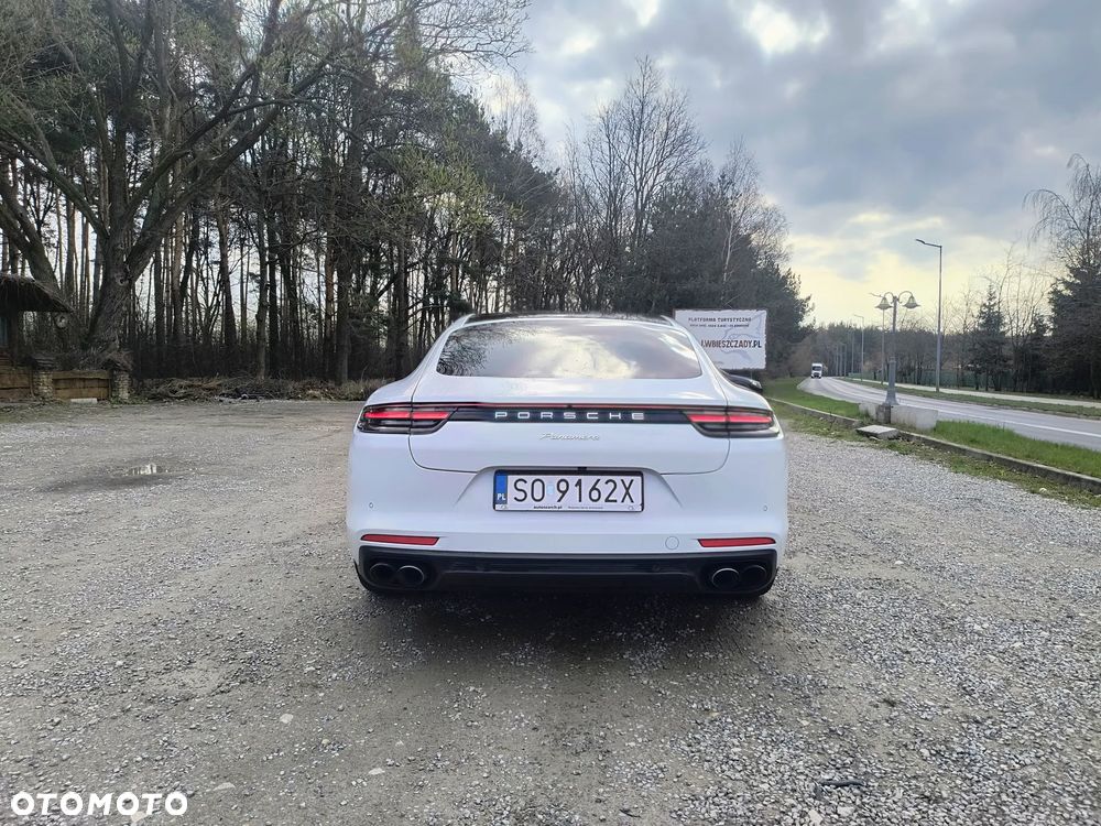Porsche Panamera - 9