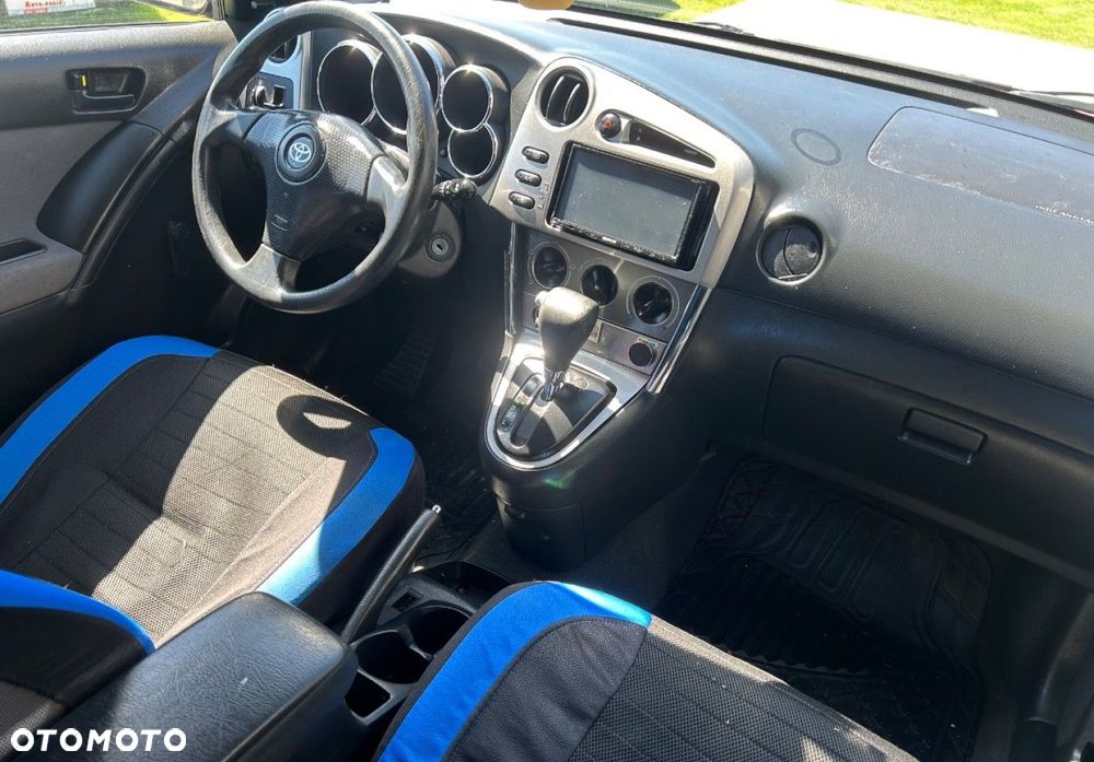 Toyota Matrix - 12