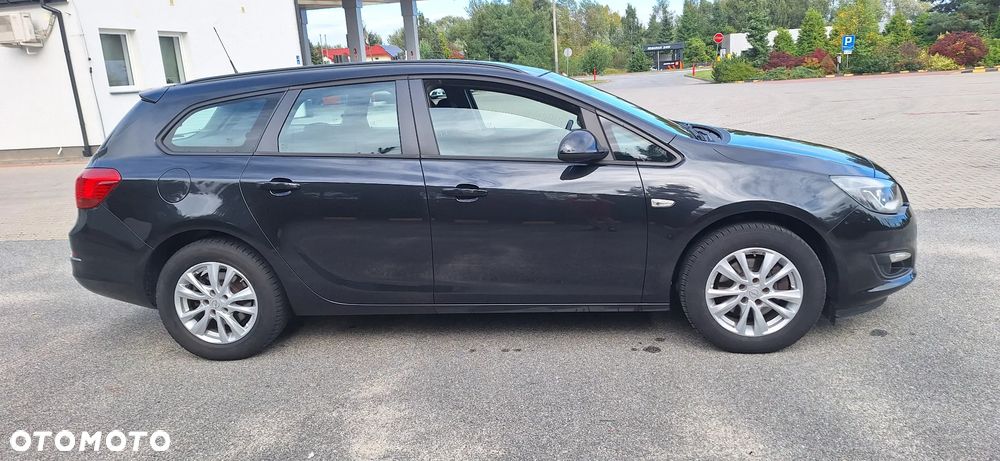Opel Astra 1.6 D Start/Stop Sports Tourer Dynamic - 6