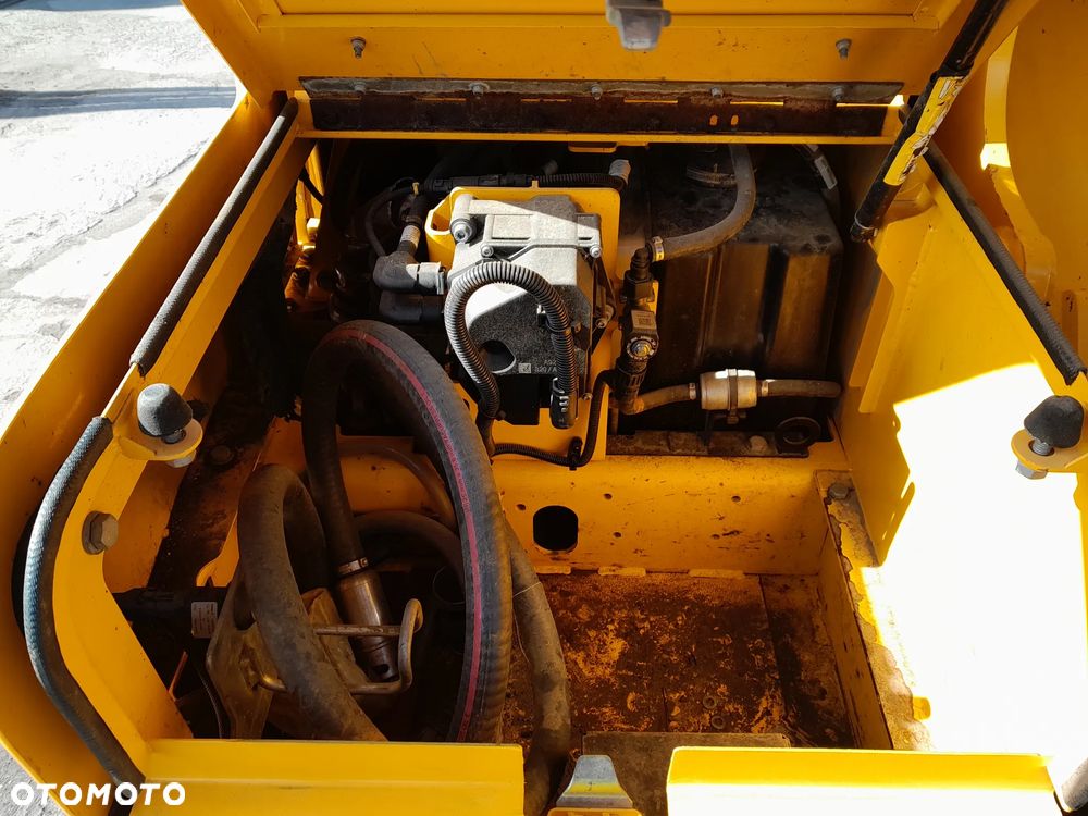 JCB 220x js220 2022R - 31