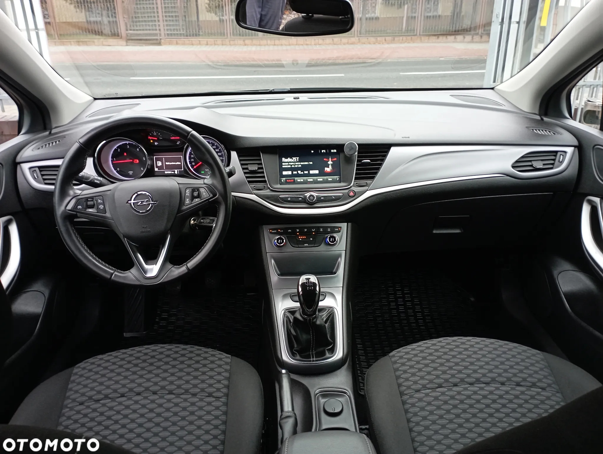 Opel Astra V 1.6 CDTI Enjoy - 8