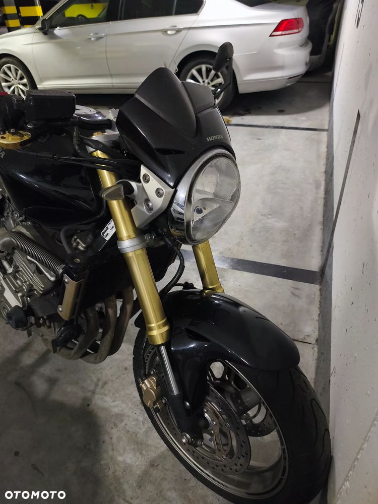 Honda Hornet - 5