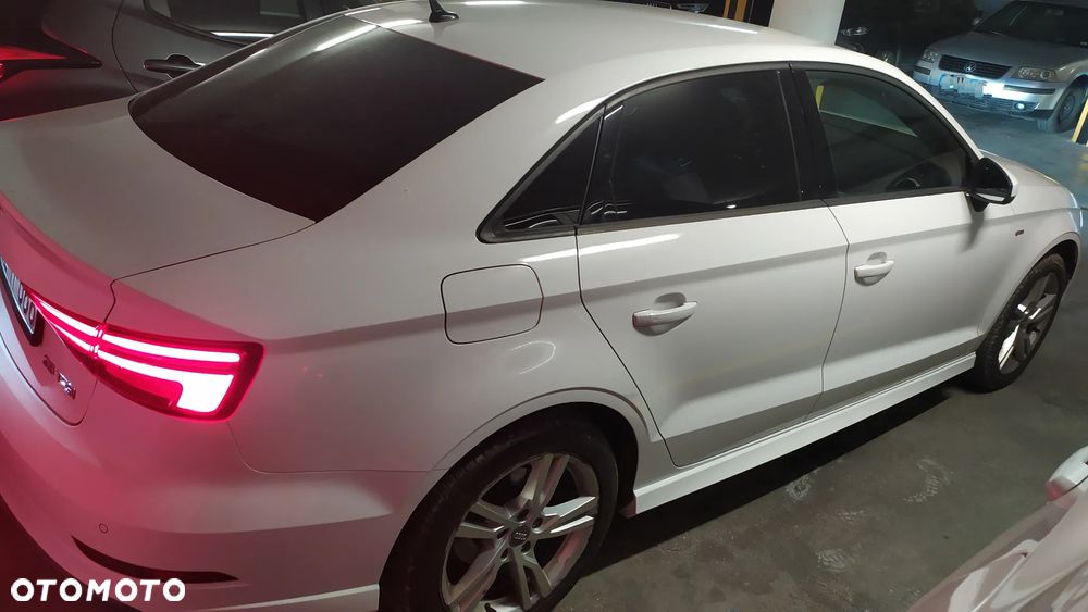 Audi A3 Limousine 35 TFSI S Line - 7