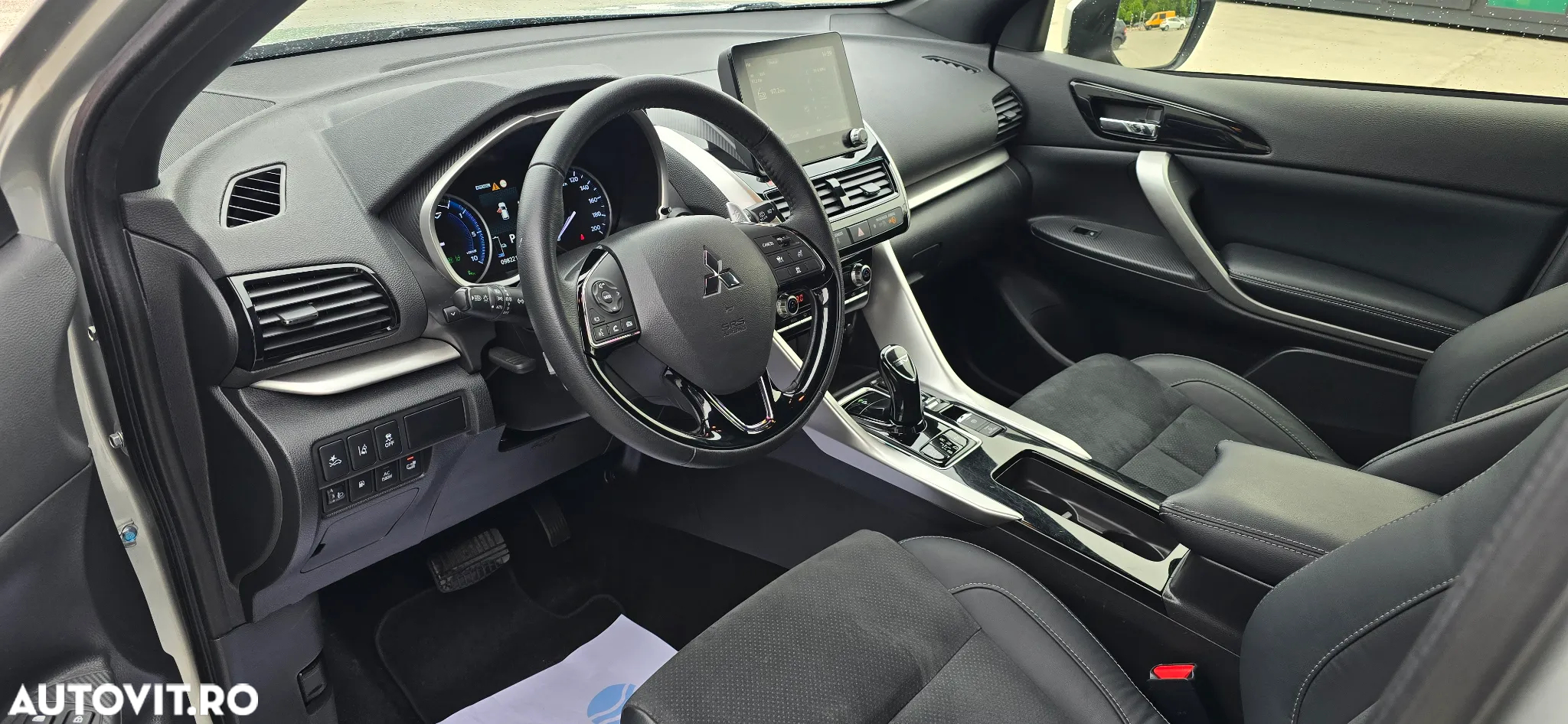 Mitsubishi Eclipse-Cross Plug-In Hybrid 4WD Plus Select - 10