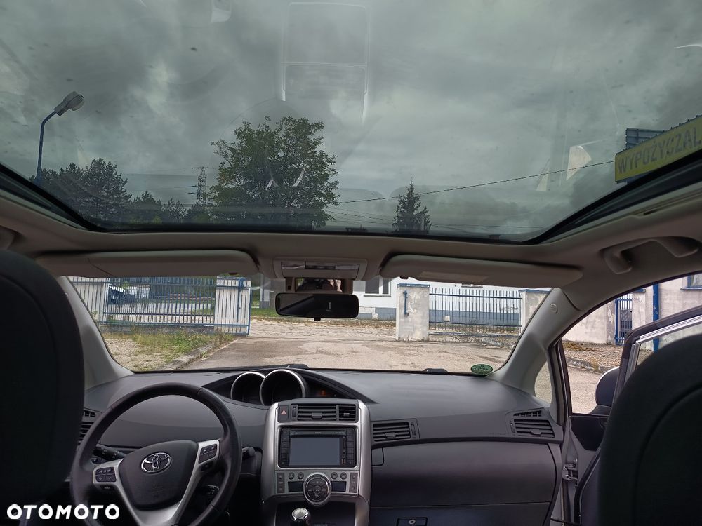 Toyota Verso 1.8 Travel - 6