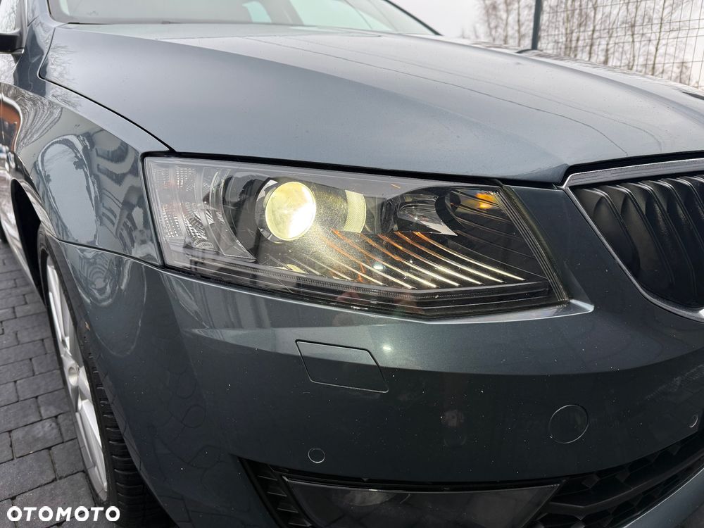 Skoda Octavia 1.4 TSI Ambition DSG - 12