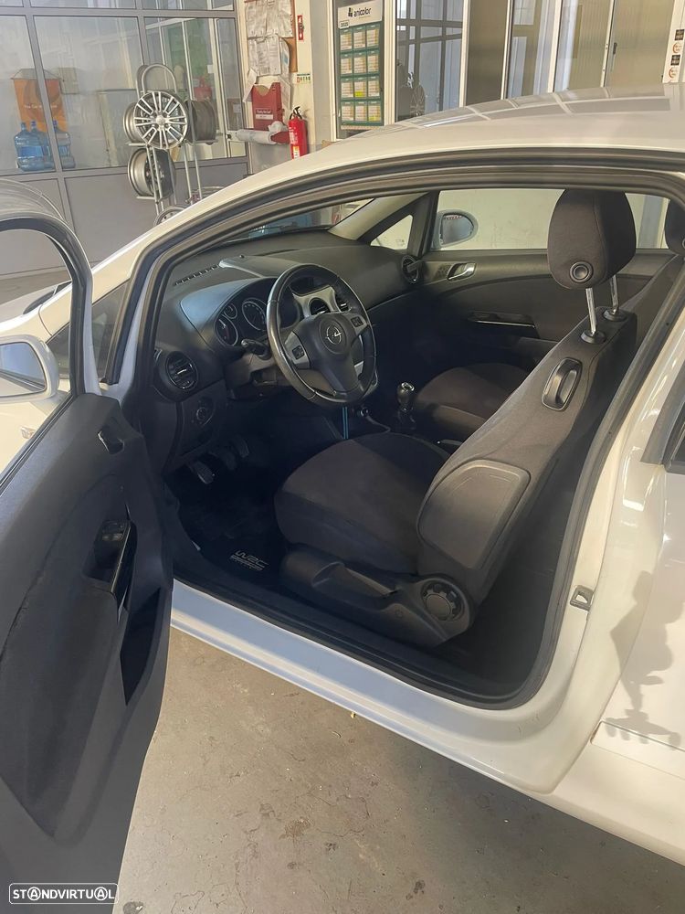 Opel Corsa GTC 1.3 CDTi - 13