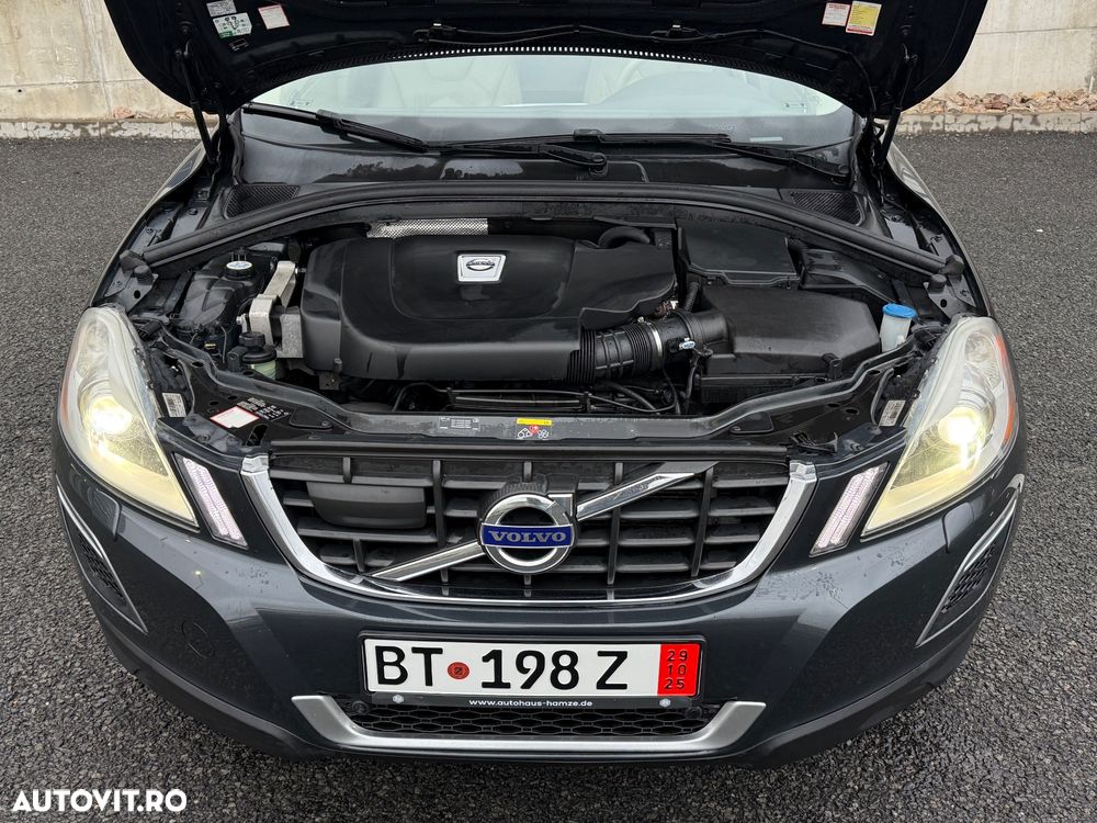 Volvo XC 60 D5 AWD Aut. RDesign - 20