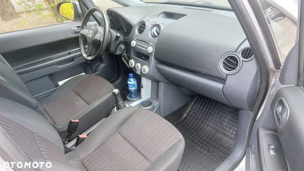 Mitsubishi Colt 1.3 Automatik Motion Plus - 6
