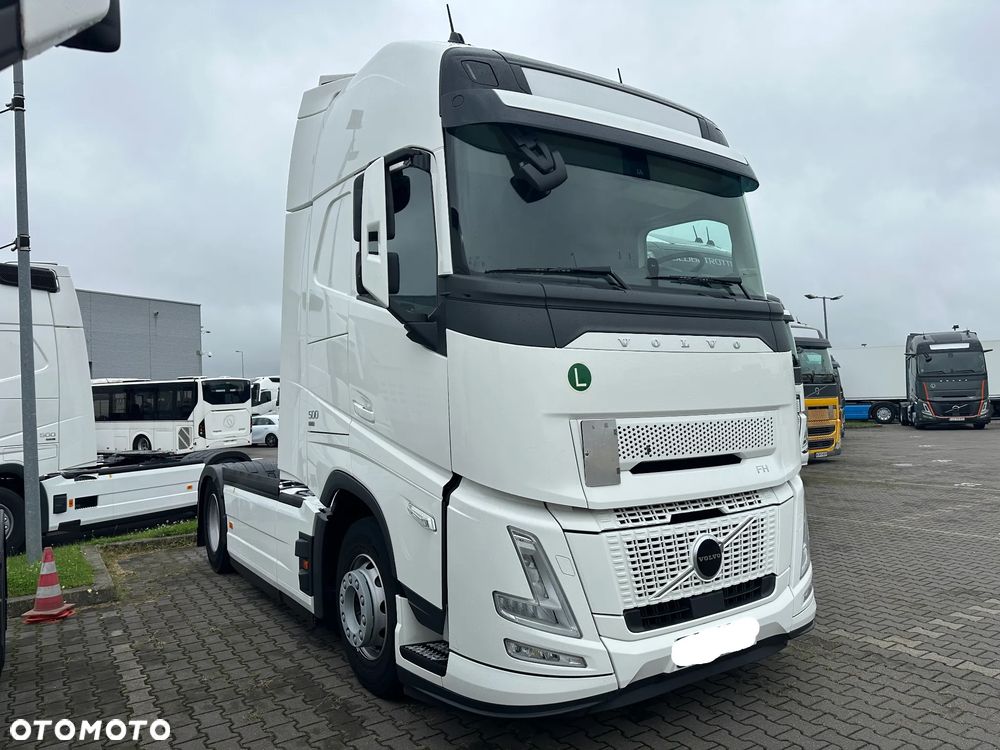 Volvo 2025 VOLVO AERO 4x2 500KM I-Save Globetrotter XL!!! - 1