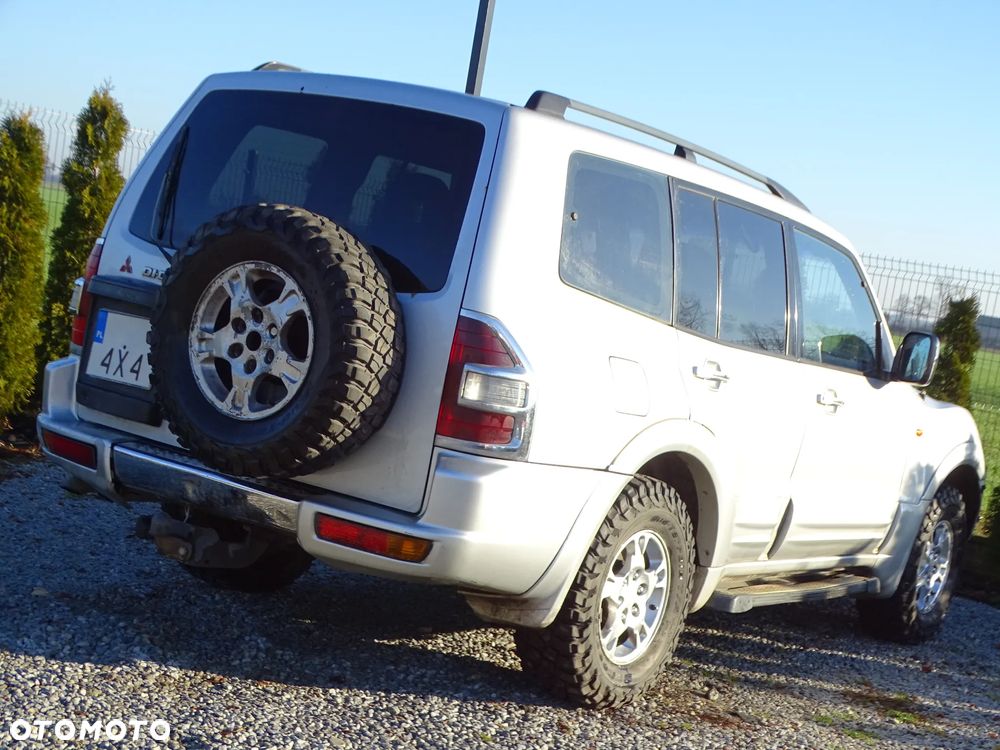 Mitsubishi Pajero 3.2 DID 7os - 32