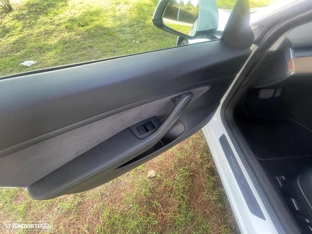 Tesla Model 3 Long Range Tração Integral - 14
