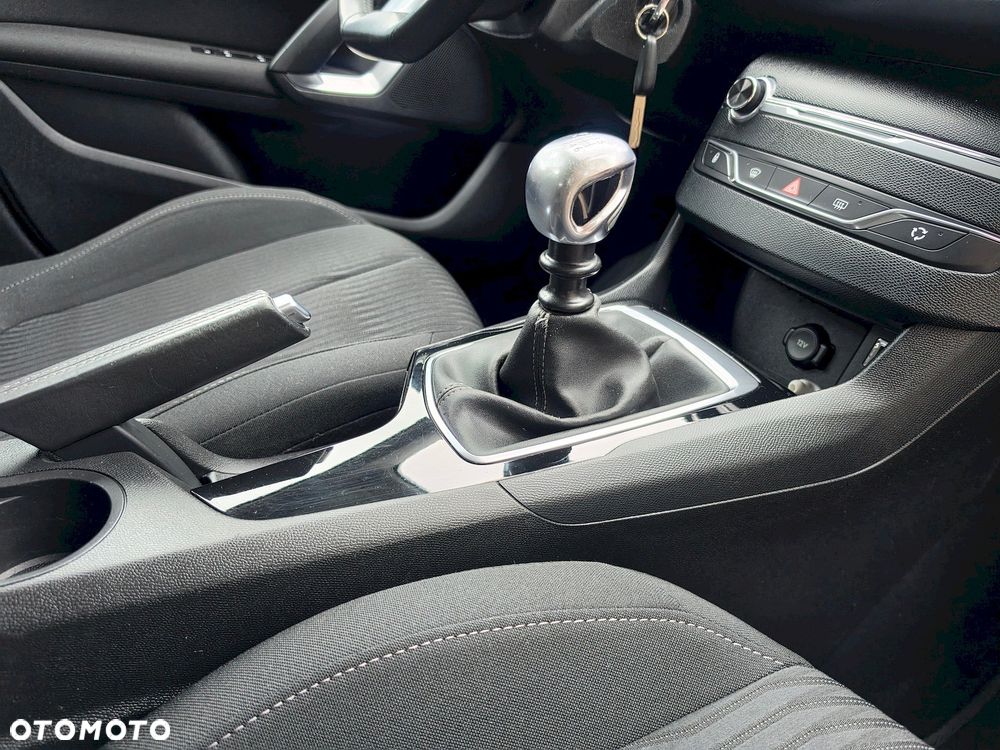 Peugeot 308 PureTech 130 Stop & Start Access - 25
