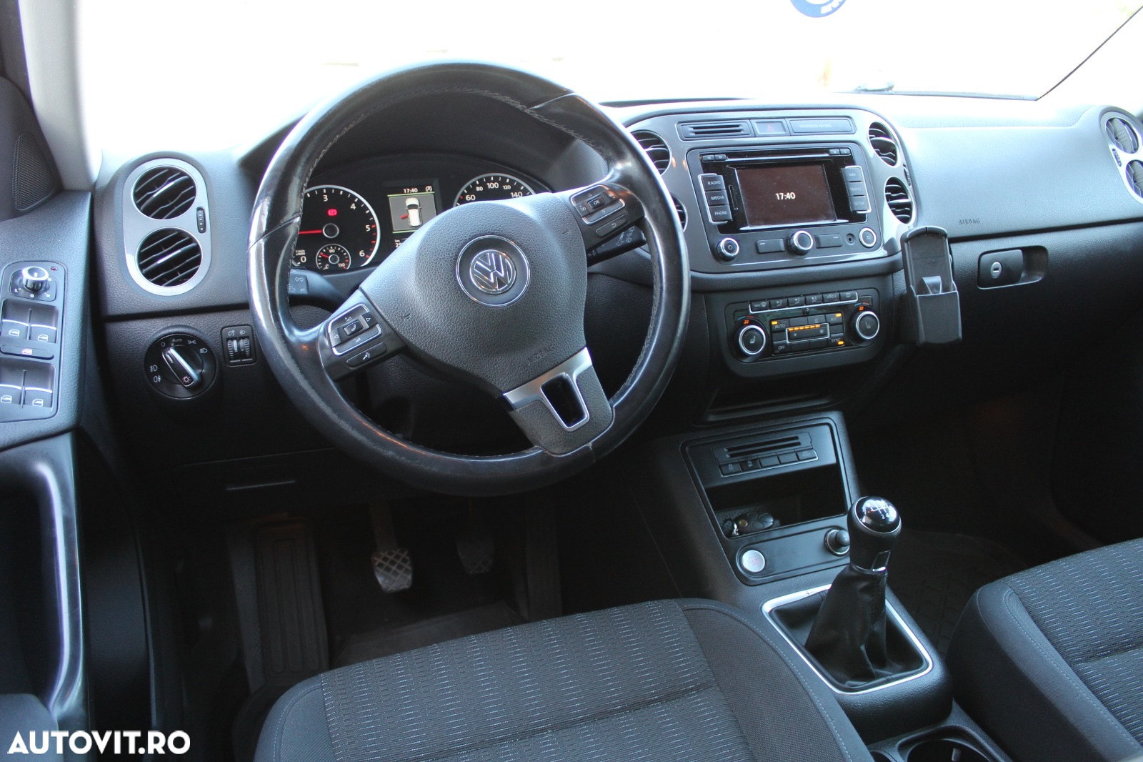 Volkswagen Tiguan 2.0 TDI 4Motion BMT Track & Style - 10
