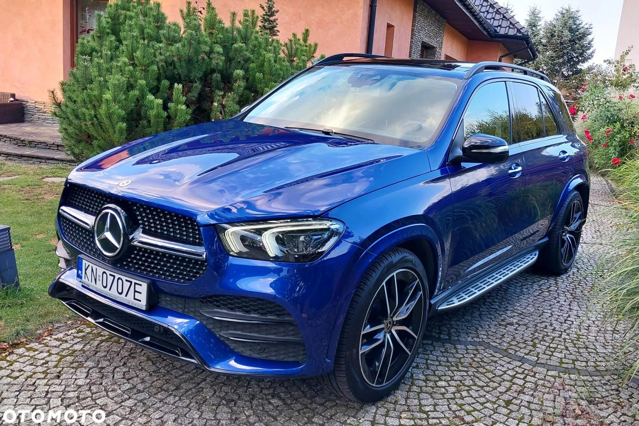 Mercedes-Benz GLE 300 d 4-Matic - 1