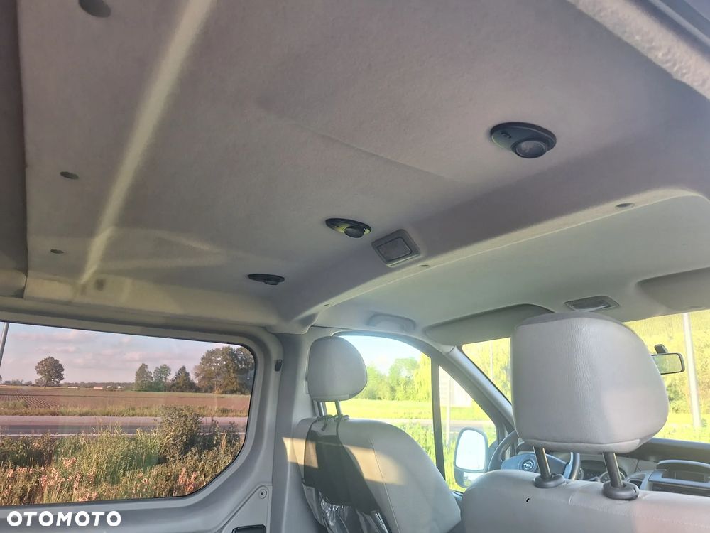 Opel Vivaro - 7
