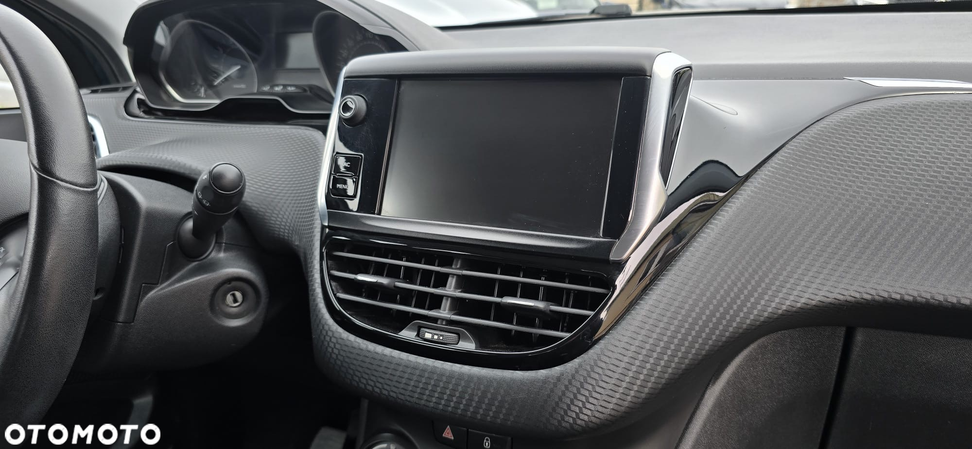 Peugeot 2008 1.2 Pure Tech Style - 25