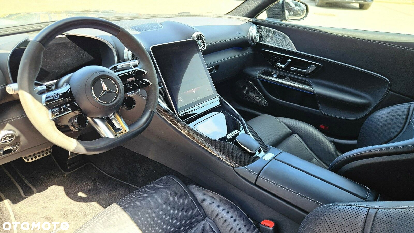 Mercedes-Benz SL AMG 63 4-Matic+ - 23